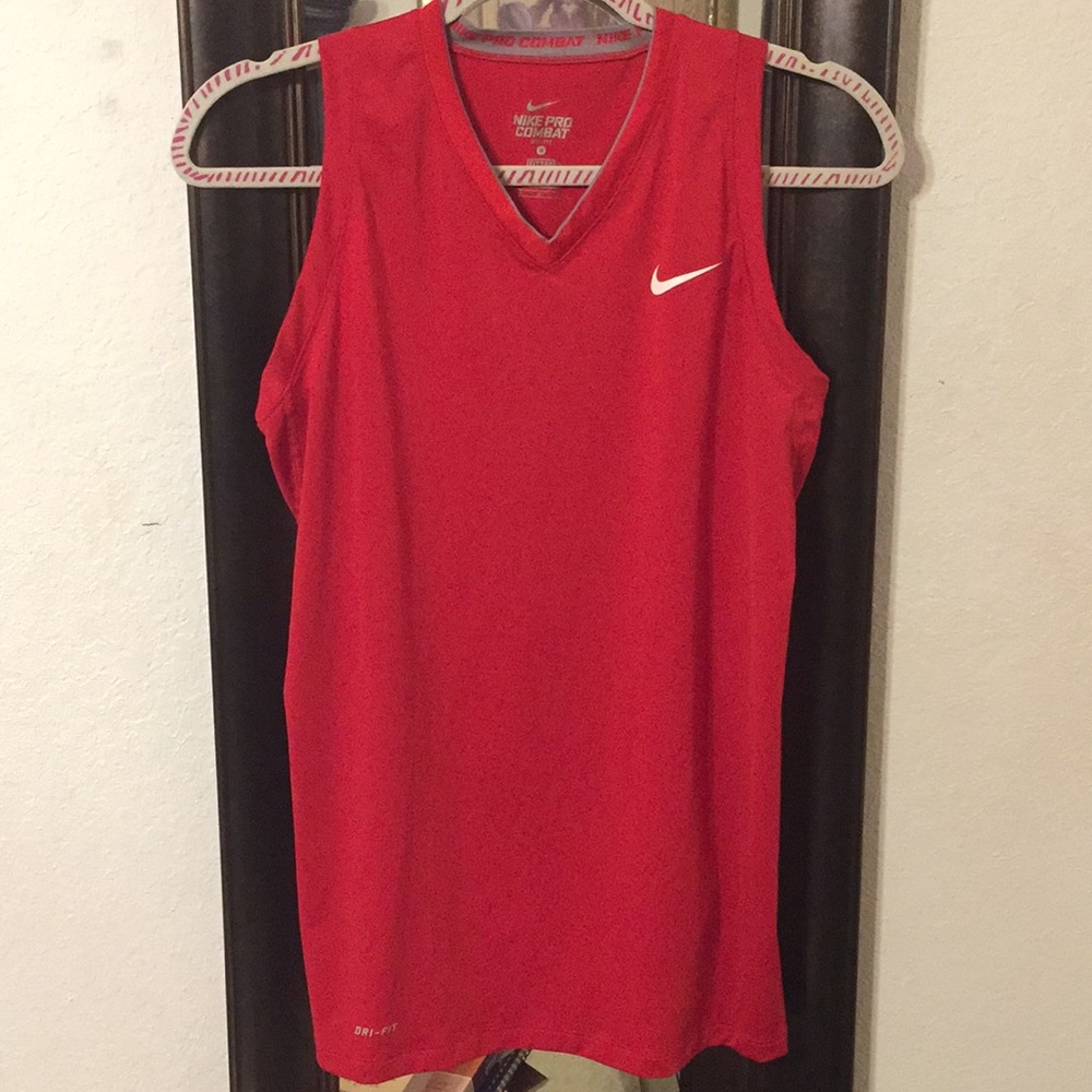 Nike M Fitted Workout Tank Top